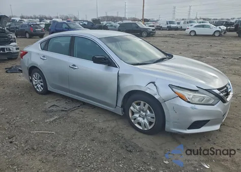 2016 Nissan Altima 2.5 из США, поврежденный, VIN 1N4AL3AP1GN332931